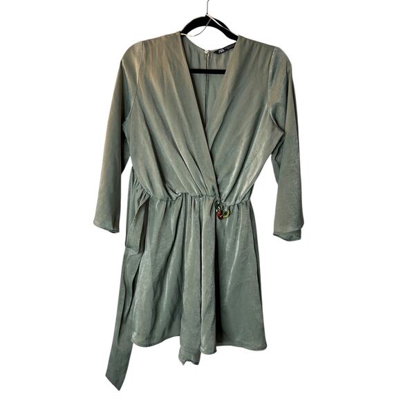 Zara Romper Womens Size XS Satin Sage Green 3/4 Sleeve Plunging Playsuit - Picture 1 of 12